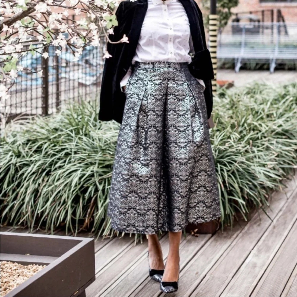 Talbots Petite Silver Metallic Brocade Skirt